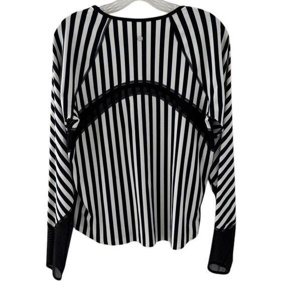 Lululemon Water: Sun Runner Long Sleeve Narrow Bold Stripe Vertical Prin… - Picture 9 of 13